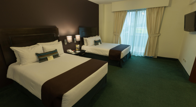 El Polo Hotel & Suites