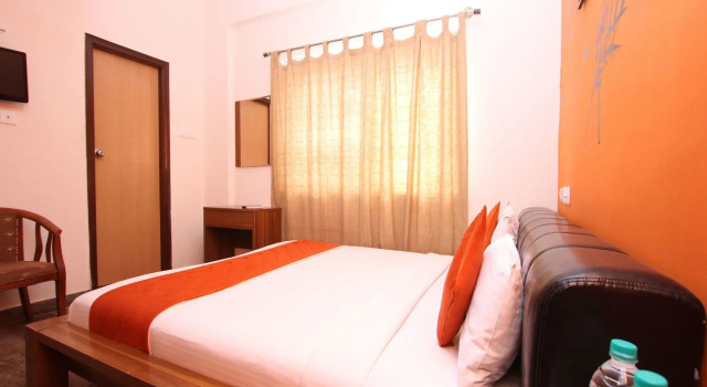 Fabexpress Goyal Residency, Забронировать Отель Электроник-Сити Бангалор, рядом с Bharat Heavy Electricals Limited