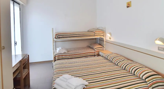 Четырёхместный номер Standard Hotel Doria
