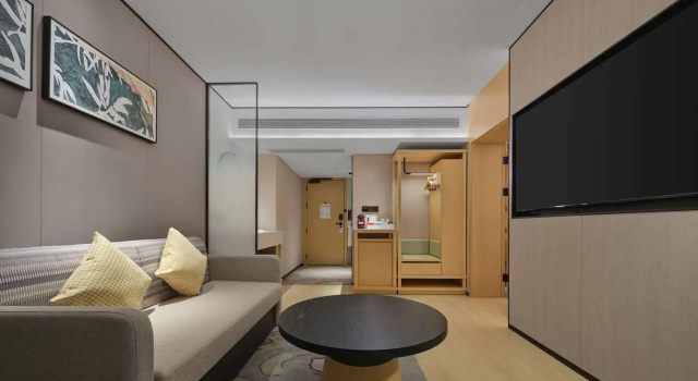 Люкс Deluxe Hilton Garden Inn Chengdu Tianfu Panda Tower