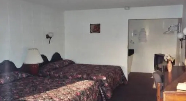 Трёхместный номер Standard с 2 комнатами Cabana Inn - Boise