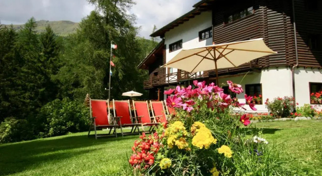 Albergo Villa Anna Maria, Buchen Sie Villa Ayas Champoluc