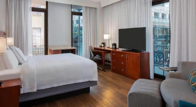 Номер Standard с видом на город Courtyard by Marriott New Orleans Downtown Near the French Quarter