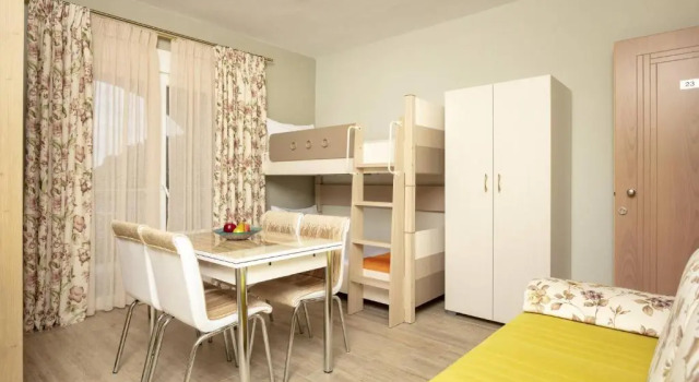 Апартаменты Stratos Deluxe Apartments