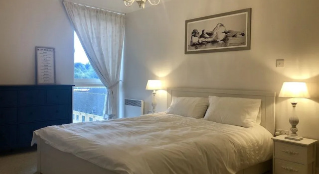 Toothbrush Apartments - Ipswich Waterfront - Anchor St, Забронировать Апартаменты/квартира Отели Ипсвича с парковкой, рядом с Арка и дом Джин Инджелоу, Парковка