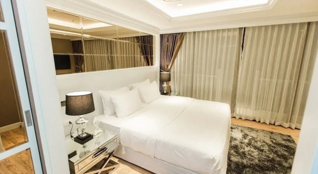 State Tower Bangkok