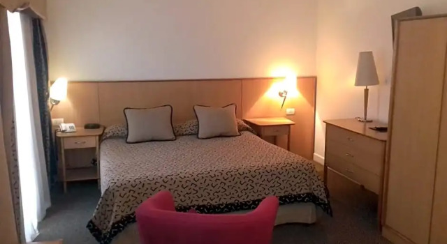 Номер Executive Urbana Suites
