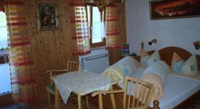 Gästehaus Kerpf inclusive KönigsCard, Reserva ahora Hotel Nesselwang Ostallgaeu, cerca de Stellenbichllift