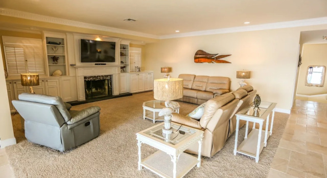 936 San Carlos