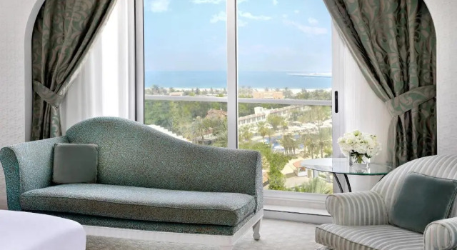 Двухместный номер Tower oceanfront Al Habtoor Grand Resort, Autograph Collection