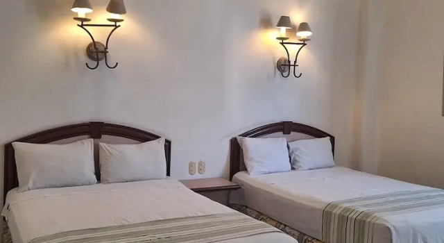 Двухместный номер Standard Hotel Ruiz Milán