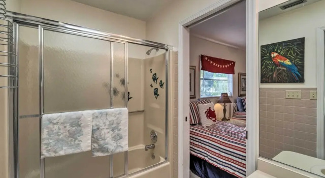Коттедж Canalfront Home w/ Private Dock - 5 Mi to Beaches!