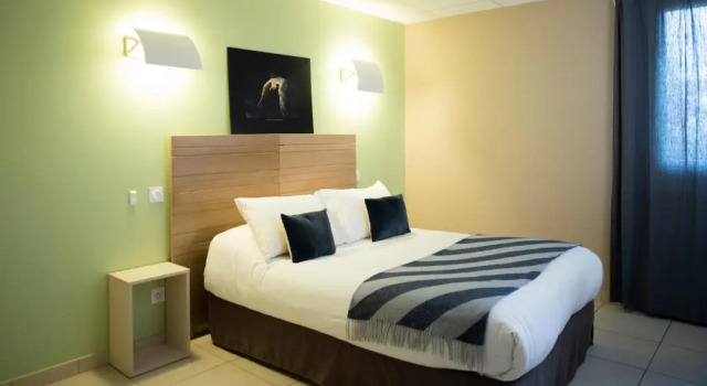 Двухместный номер Standard Auberge des Baronnies