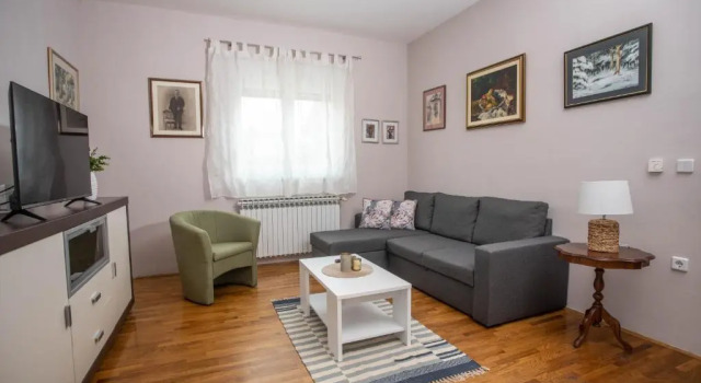 Apartman Gundulić, Rezervovat Apartmán Hotely v Slavonia s parkováním, Parkování