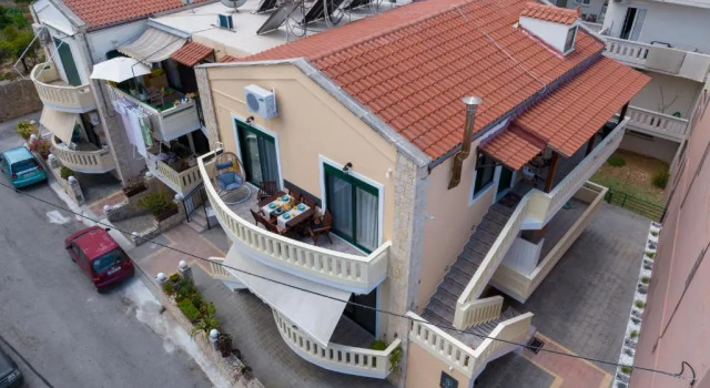 Апартаменты Deluxe Vasilikis Apartments