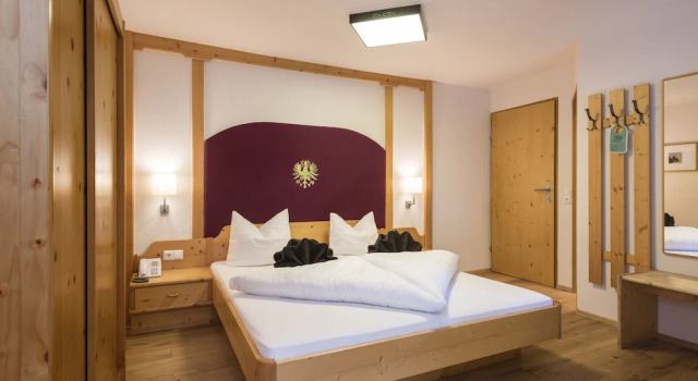 Двухместный номер Classic с видом на горы ERIKA Pure Panoramahotel inklusive Stubai Super Card von Mai bis Oktober - Montag bis Samstag inklusive Abendessen