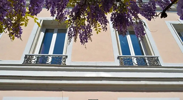 Wisteria, Забронировать Отель Фонтенбло Seine-et-Marne, рядом с Chateau de Fontainebleau (замок)