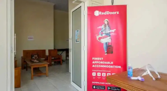 RedDoorz @ Jalan Raya Kaliwungu Selatan Kendal, Book Hotel Billige hoteller i Kendal