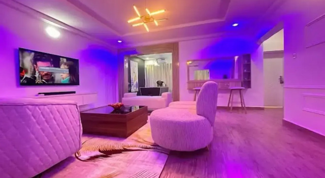 Sway Apartments