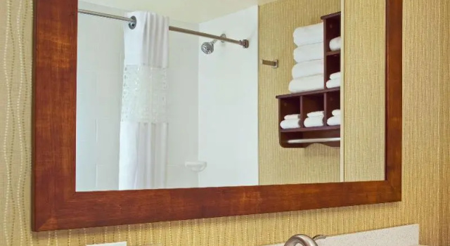 Номер Standard Hampton Inn & Suites Pittsburgh Waterfront West Homestead