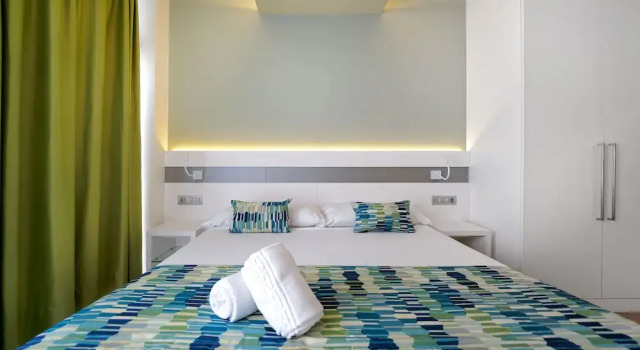 Двухместный номер с балконом и с видом на море Hotel Aloe Canteras