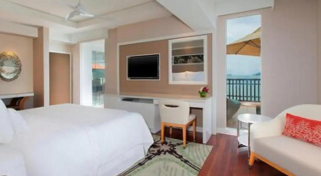 Четырёхместный люкс с 2 комнатами с видом на океан The Westin Langkawi Resort & Spa