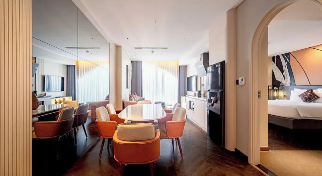 Семейный люкс с балконом Champton Nha Trang Hotel