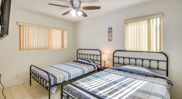 4 Mi to Shore: Family Home in Daytona Beach, Забронировать Дом для отпуска Виллы Холи-Хил, Вилла