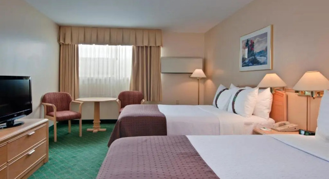 Четырёхместный номер Standard Days Inn by Wyndham Stephenville