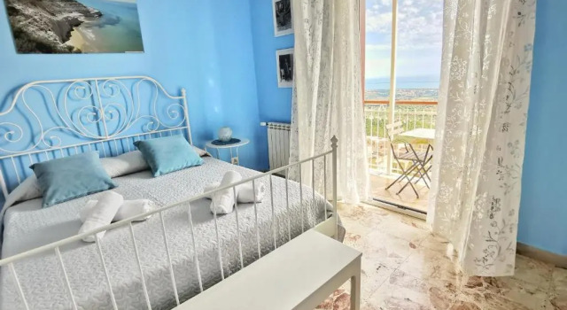 Двухместный номер Standard с балконом и с видом на море B&B MiraValle Agrigento