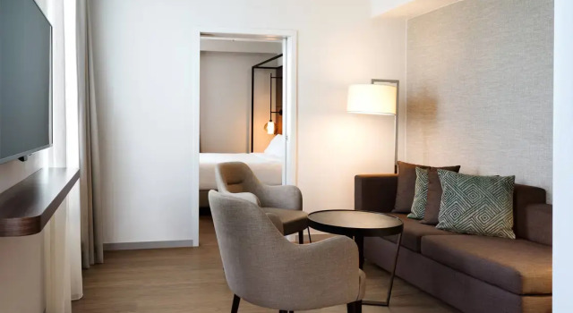 Полулюкс AC Hotel by Marriott Stockholm Ulriksdal