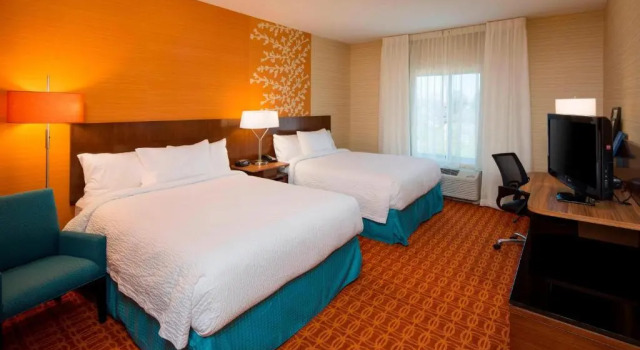 Четырёхместный номер Standard Fairfield Inn & Suites by Marriott Hershey Chocolate Avenue