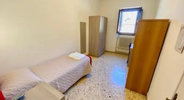 Casa per Ferie Regina Santo Rosario, Забронировать Отель Сан-Марко - Сантиссима-Аннунциата Флоренция, рядом с Дом Буонаротти