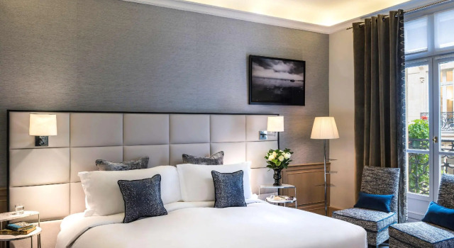 Двухместный номер Deluxe Sofitel Paris Baltimore Tour Eiffel