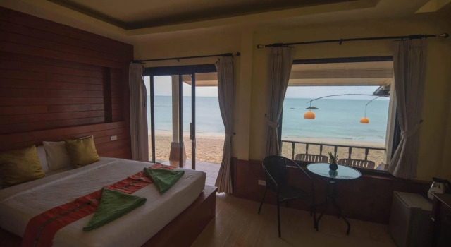 Lanta Paragon Bungalow