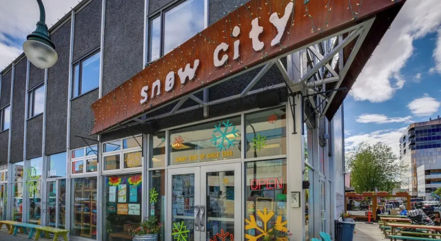 Modern Anchorage Getaway, Steps From Coastal Trail, Rezerwuj Hotel Anchorage Alaska