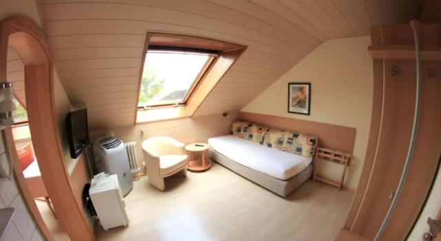 Апартаменты Hotel Schmid