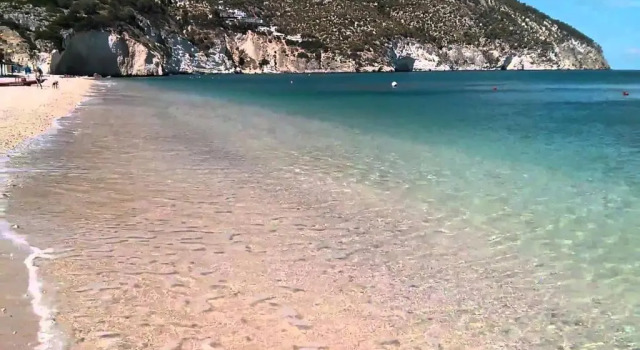 Коттедж с 3 комнатами Camping Fontana delle Rose