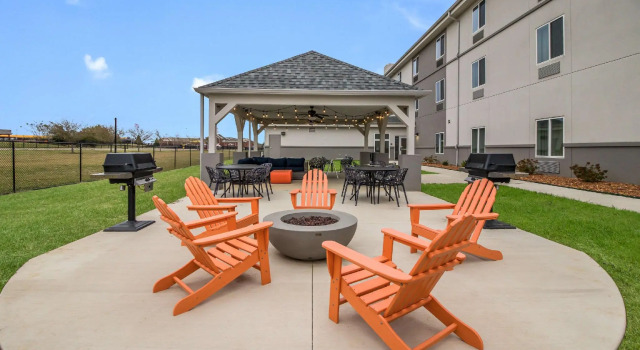 Номер Standard MainStay Suites at Discovery Park of America