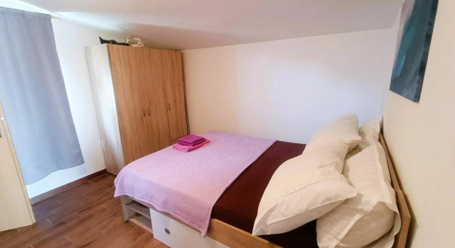 New! Apartments Babic only 50 meters from the sea