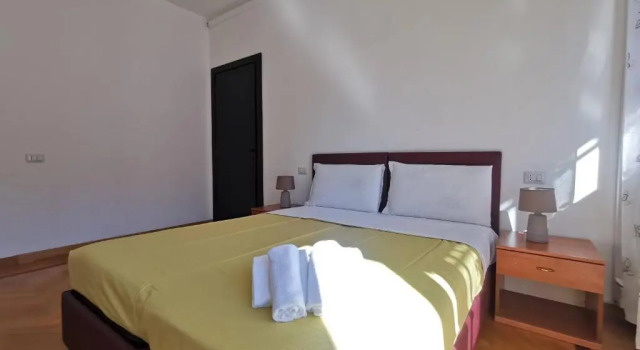 Pergolesi Apartments, Забронировать Апартаменты/квартира Отели Милана с парковкой, рядом с Каяццо, Парковка