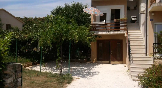 Студия Apartments Bernic