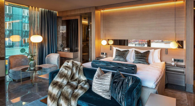Hotel Riverton