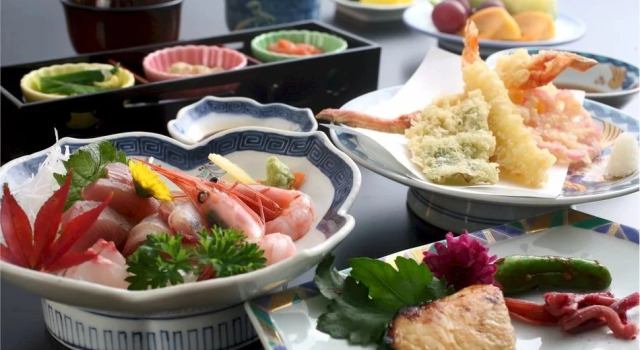 Sankin Yamura, Réserver Hôtel Shinonsen Hyogo
