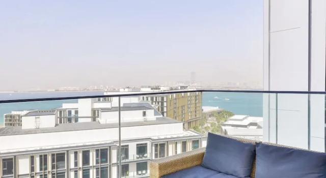 Апартаменты Luxury с 2 комнатами с балконом и с видом на море Premium 2 plus1BR condo Bluewater Island
