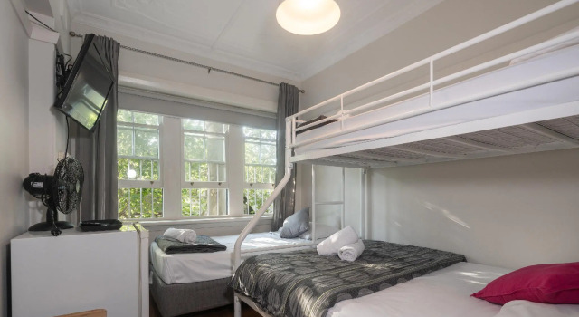Семейный номер Standard Highfield Private Hotel