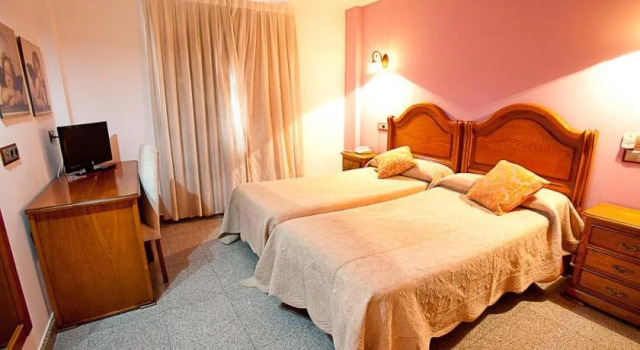 Hotel Vijanera, Reserva ahora Hotel Galizano Ribamontan al Mar