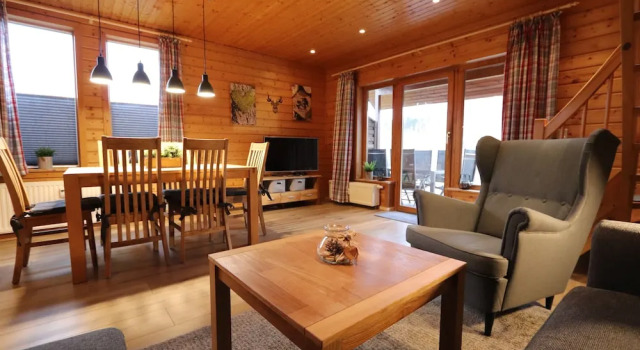 This is Your House to Stay for Holidays, Book Vacation Home Villas in Garz, Villa