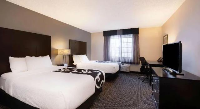 Двухместный люкс La Quinta by Wyndham Cleveland Macedonia