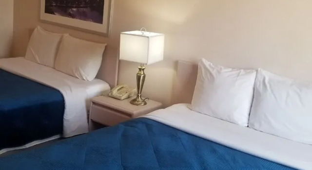 Номер Deluxe Westview Motel